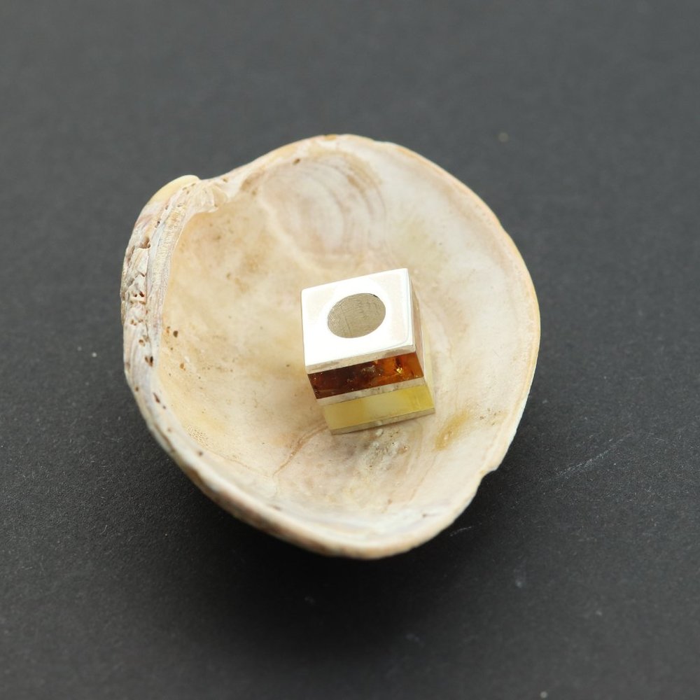 Sterling silver square charm with natural Baltic amber, silver charm - Picture 7 of 8